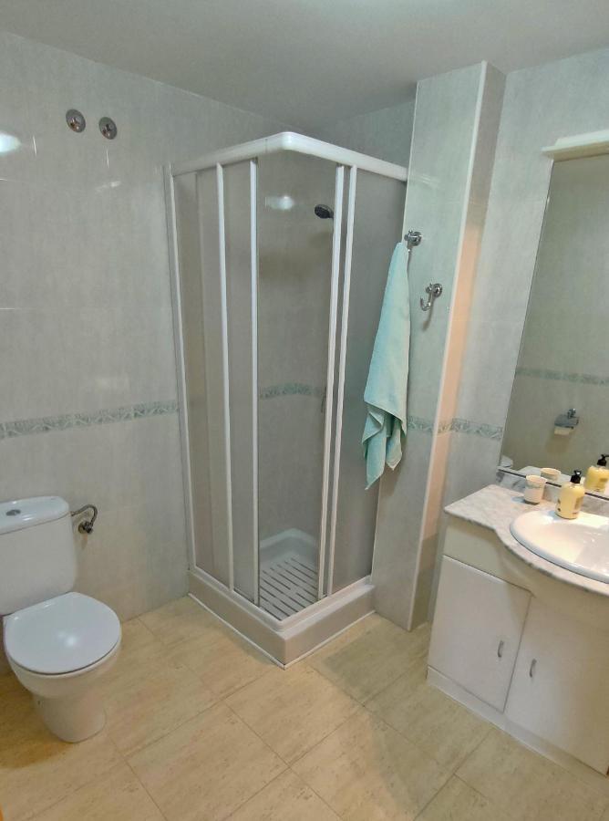 Xalet Amb Piscina Privada A Vinaros Villa Luaran gambar